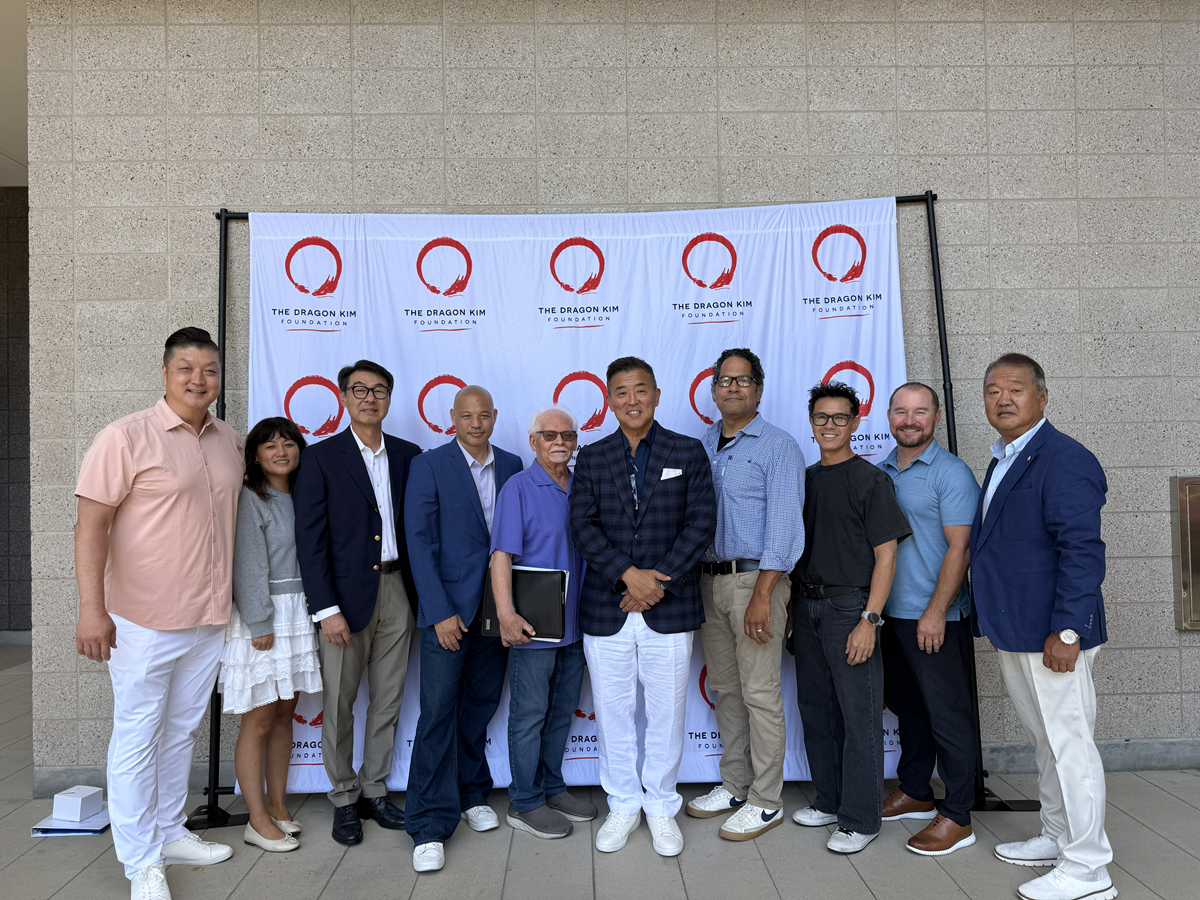 Daniel Kim community building and service